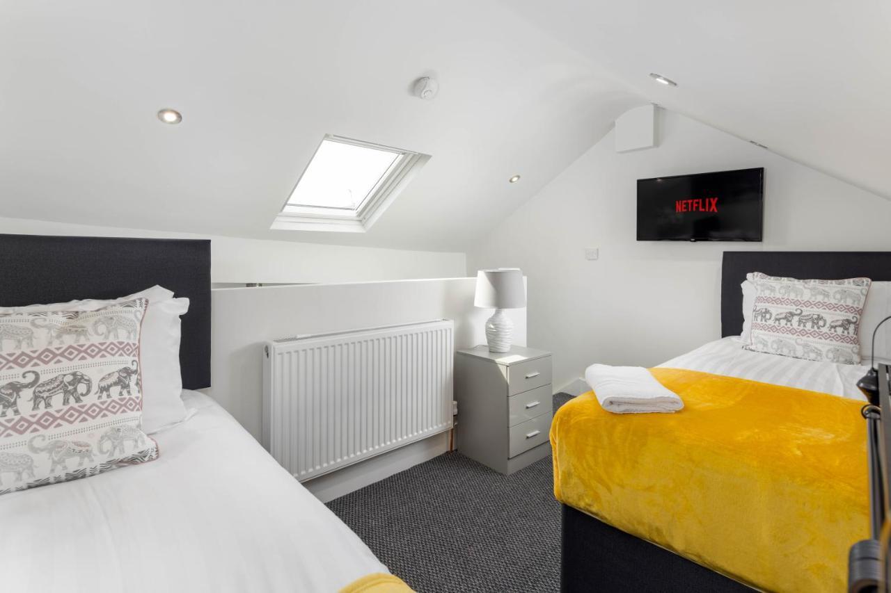 Teck House - Air Host & - 5 Mins To Hospital Holiday home