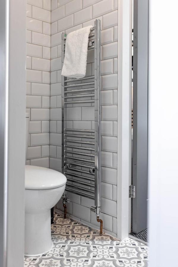 Teck House - Air Host & - 5 Mins To Hospital Hébergement de vacances Liverpool