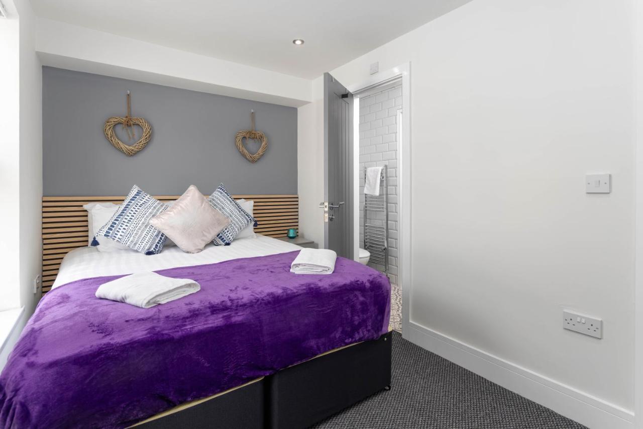 Teck House - Air Host & - 5 Mins To Hospital Holiday home